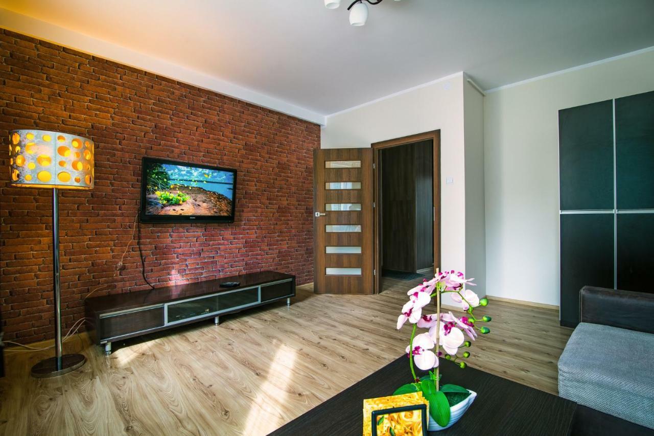グダニスクApartament Pink Craneアパートメント エクステリア 写真